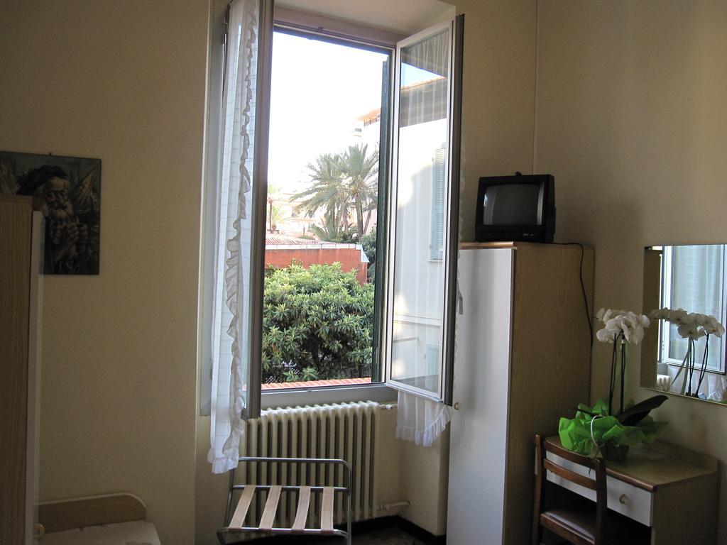בורדיגרה Albergo Kristina חדר תמונה