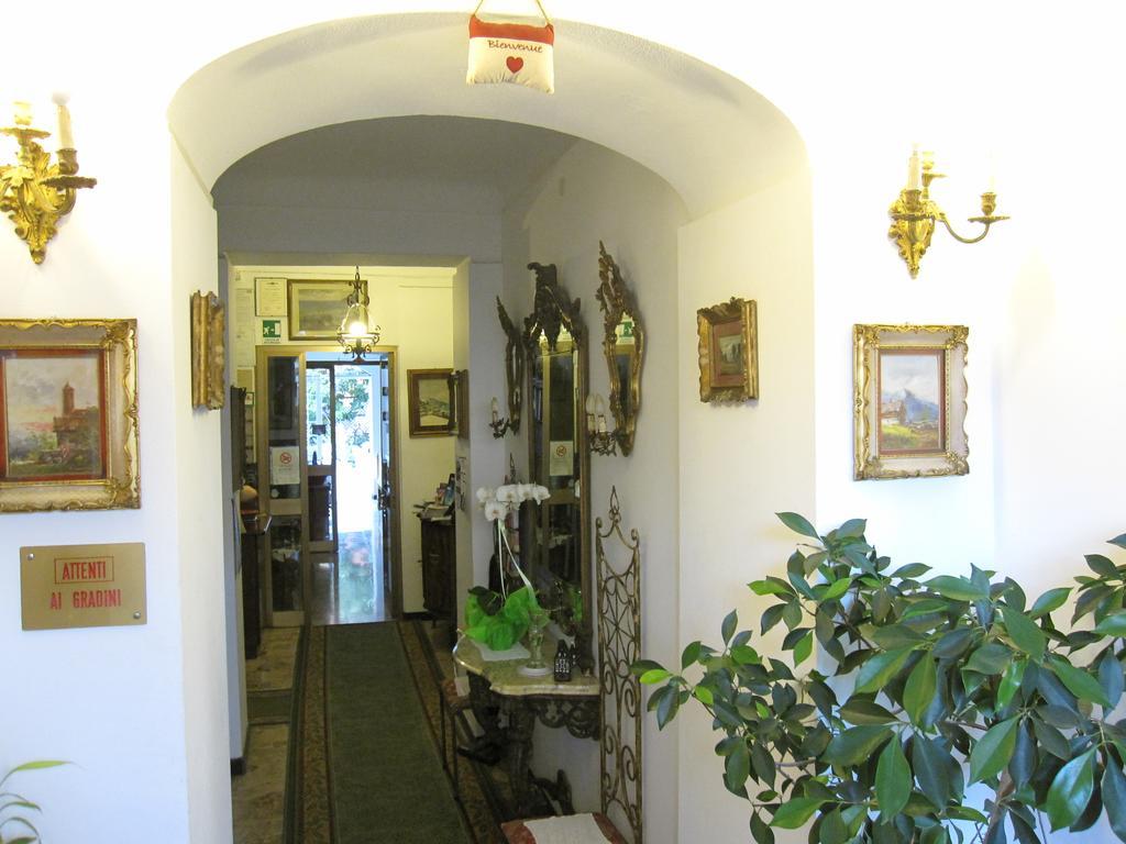 בורדיגרה Albergo Kristina מראה חיצוני תמונה